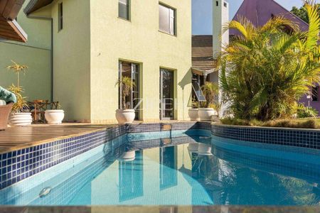 6_photo/94dce6adb7.62584705e24ea9c1-ATLAS-a45c8e7d-3d74-48da-a127-1d6d4b237fff.jpg de casa à venda com 4 quartos, 624m² em Mercês, Curitiba