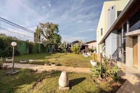 10_photo/94dce6adb7.62584705e24ea9c1-ATLAS-e1d02e4a-7b40-4a04-9062-21c329a00088.jpg de casa à venda com 4 quartos, 624m² em Mercês, Curitiba