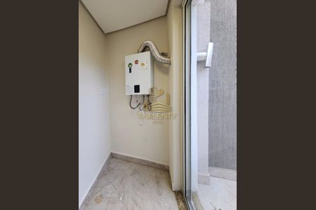 1_photo/94dce6addf.0f81dd1a9a4f6ffb-ATLAS-03f91c0c-2e2c-427e-a1e2-386124cce5c8.jpg de casa à venda com 3 quartos, 150m² em Bom Retiro, Curitiba