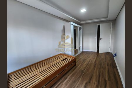 7_photo/94dce6addf.0f81dd1a9a4f6ffb-ATLAS-3c6dee56-5b4e-42d0-b4c1-c47144da3670.jpg de casa à venda com 3 quartos, 150m² em Bom Retiro, Curitiba