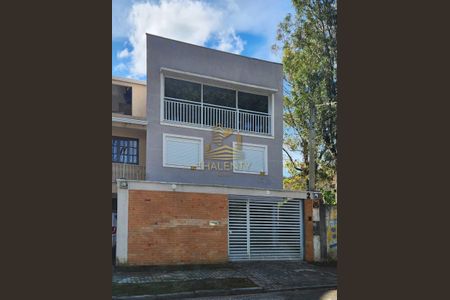 8_photo/94dce6addf.0f81dd1a9a4f6ffb-ATLAS-3ce2ec7b-24d5-4262-8c10-6c0b0dc2127e.jpg de casa à venda com 3 quartos, 150m² em Bom Retiro, Curitiba