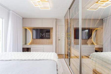 43_photo/94dce6ae0f.79878f91a8b78004-ATLAS-6e0ce91c-ecfa-4734-af3e-0bf5acbcd2d7.jpg de casa à venda com 3 quartos, 248m² em Ahú, Curitiba