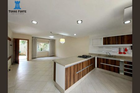 28_photo/94dce6ae2d.ee31d1fd9df23408-ATLAS-c7ce05f2-940f-4a65-b632-fc4ecc846cc3.jpg de casa à venda com 3 quartos, 251m² em Bom Retiro, Curitiba