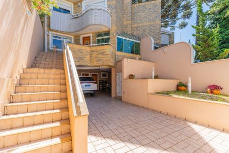 20_photo/94dce6ae35.691192a8e57f274d-ATLAS-4e967569-0980-4fbf-9581-a32bca63db96.jpg de casa à venda com 5 quartos, 310m² em Ahú, Curitiba