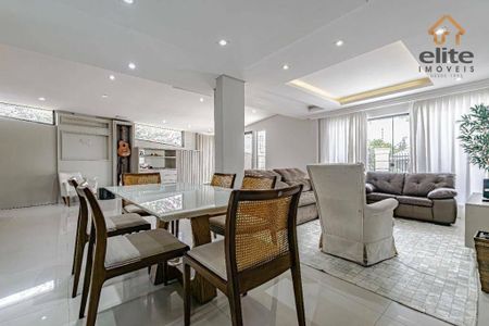 8_photo/94dce6ae77.2f15d505e37c7ac5-ATLAS-3dcc49dd-32f3-43f0-a129-c3ac3aa2f6ce.jpg de casa à venda com 3 quartos, 200m² em Bom Retiro, Curitiba