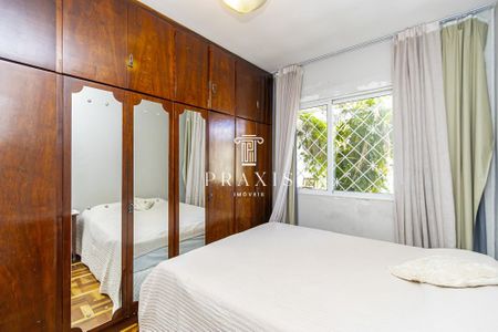 29_photo/94dce6af1b.b4b4ea4450a4f201-ATLAS-35dfb3ab-03ae-41e3-b3ac-a4839136885e.jpg de casa à venda com 4 quartos, 300m² em São Francisco, Curitiba