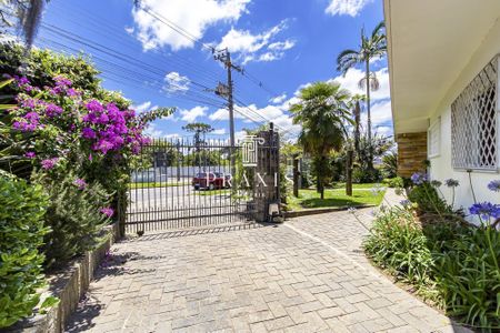 49_photo/94dce6af1b.b4b4ea4450a4f201-ATLAS-9b15d60e-e578-4c10-ab03-6fccf75786c4.jpg de casa à venda com 4 quartos, 300m² em São Francisco, Curitiba