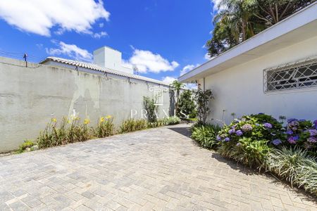 40_photo/94dce6af1b.b4b4ea4450a4f201-ATLAS-db3a0501-b3cc-4b41-9583-4e0d281c388e.jpg de casa à venda com 4 quartos, 300m² em São Francisco, Curitiba