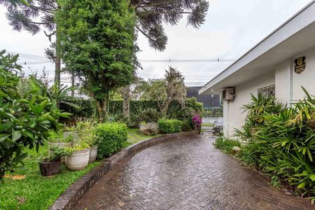 36_photo/94dce6af27.7a50efcce9b70fc8-ATLAS-e87fe24a-9901-4a03-bdf9-32a57b8a4684.jpg de casa à venda com 4 quartos, 300m² em Bom Retiro, Curitiba