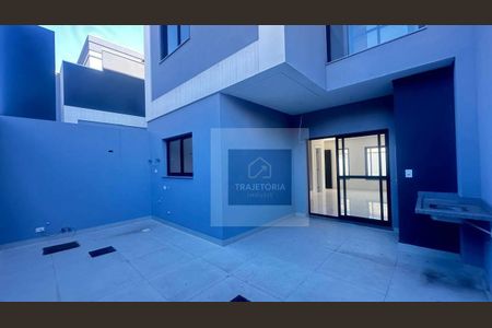 5_photo/94dce6af81.efbd3d6a90718cdd-ATLAS-196d59dc-d224-4e22-a451-7a80128d956e.jpg de casa à venda com 4 quartos, 195m² em Bom Retiro, Curitiba