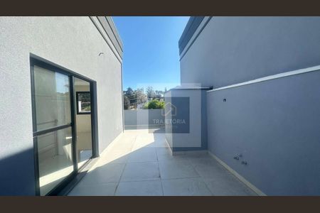 7_photo/94dce6af81.efbd3d6a90718cdd-ATLAS-c3426e41-2f97-4f4e-be21-fdacfa04794c.jpg de casa à venda com 4 quartos, 195m² em Bom Retiro, Curitiba