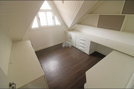 5_photo/94dce6af99.11465fd8a6d63c16-ATLAS-2b800eed-a5c9-44f4-ab58-d4fbf99fdbab.jpg de casa para alugar com 4 quartos, 165m² em Ahú, Curitiba