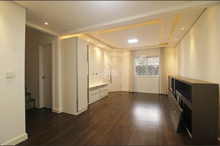 6_photo/94dce6af99.11465fd8a6d63c16-ATLAS-a103cd92-9c8e-4efc-bdba-960583c5392e.jpg de casa para alugar com 4 quartos, 165m² em Ahú, Curitiba