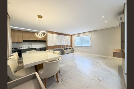 6_photo/94dce6af9b.1fb0b71ab46b22f7-ATLAS-ddd02d43-f8ce-462d-a019-e7efcdec82dc.jpg de casa à venda com 3 quartos, 244m² em Ahú, Curitiba