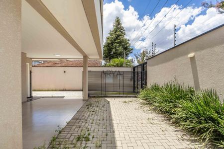 36_photo/94dce6af9b.8359bf70ecff7ce1-ATLAS-6f8729a7-43ce-4d12-ad3f-d7c679a59cd6.jpg de casa à venda com 3 quartos, 189m² em Ahú, Curitiba