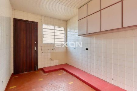 14_photo/94dce6afcf.59b9fa3339c8dcb8-ATLAS-3e430591-9e87-4e92-acef-c23bb8096b34.jpg de casa à venda com 3 quartos, 483m² em Bom Retiro, Curitiba
