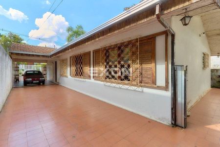 6_photo/94dce6afcf.59b9fa3339c8dcb8-ATLAS-8783e0a2-6718-4ee2-bc1e-8a34b5ad702d.jpg de casa à venda com 3 quartos, 483m² em Bom Retiro, Curitiba