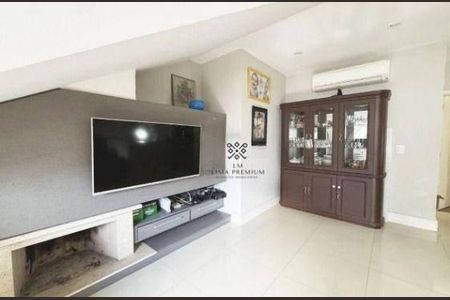 3_photo/94dce6b003.791962d6df2b90dc-ATLAS-1045004d-6cfa-41da-9d43-019d2a166d97.jpg de casa à venda com 4 quartos, 108m² em São Lourenço, Curitiba