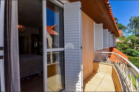 25_photo/94dce6b013.58c6768a9e4f2742-ATLAS-8080003e-b8a4-4922-aa55-7e4a58db79d7.jpg de casa à venda com 4 quartos, 191m² em São Francisco, Curitiba