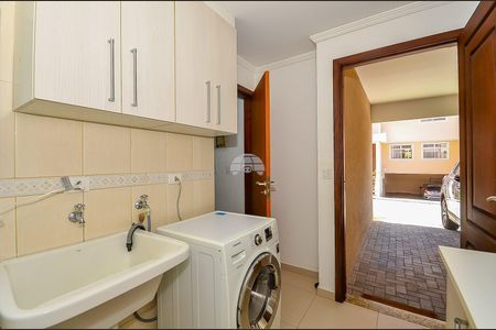 14_photo/94dce6b013.58c6768a9e4f2742-ATLAS-e4946574-ba9e-40f6-b365-55e2d5f3bd61.jpg de casa à venda com 4 quartos, 191m² em São Francisco, Curitiba