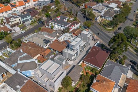 8_photo/94dce6b079.f63caee062125e05-ATLAS-4d4d8c93-c2c0-44e3-91da-f8e7c7a996d2.jpg de casa à venda com 3 quartos, 135m² em São Francisco, Curitiba