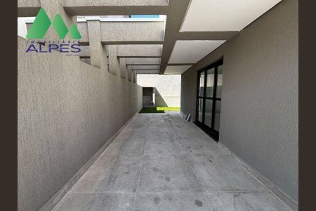 11_photo/94dce6b13b.7980aed8fa71c73b-ATLAS-118502cc-d98b-4e0c-b3f7-b404c1f7b4e1.jpg de casa à venda com 3 quartos, 102m² em Pilarzinho, Curitiba