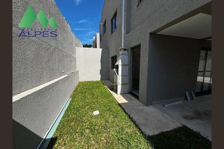 2_photo/94dce6b13b.7980aed8fa71c73b-ATLAS-3066490d-09b4-41af-88b2-e786168d33f2.jpg de casa à venda com 3 quartos, 102m² em Pilarzinho, Curitiba