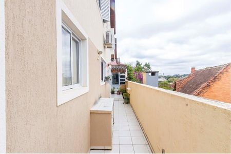 44_photo/94dce6b1e1.01061cb6ad72014f-ATLAS-bb2c868a-e157-40a3-a8a8-48d4e79d0d63.jpg de casa à venda com 3 quartos, 282m² em Bom Retiro, Curitiba