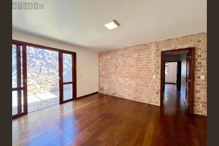 6_photo/94dce6b1e7.f9fd596f8c1c84e9-ATLAS-3653f744-ab17-414d-bcf0-e3e049d997f5.jpg de casa para alugar com 3 quartos, 185m² em Bom Retiro, Curitiba