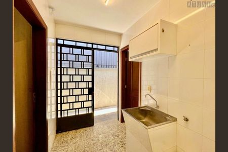 11_photo/94dce6b1e7.f9fd596f8c1c84e9-ATLAS-99038c45-8400-4cef-998e-28d4f77096af.jpg de casa para alugar com 3 quartos, 185m² em Bom Retiro, Curitiba