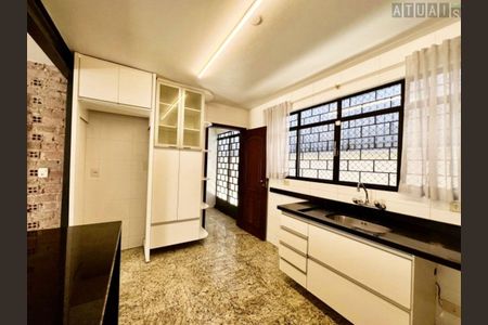 4_photo/94dce6b1e7.f9fd596f8c1c84e9-ATLAS-9e7e383a-be7e-4b45-88a0-9abcb5ca137d.jpg de casa para alugar com 3 quartos, 185m² em Bom Retiro, Curitiba