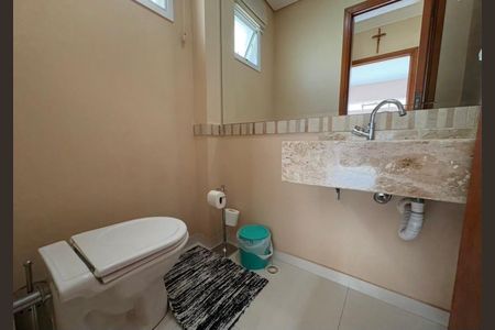 2_photo/94dce6b207.0dba02f6e03a3679-ATLAS-47072401-5224-4bd5-9e4f-ff4f9ab0f8e0.jpg de casa de condomínio à venda com 4 quartos, 219m² em Bom Retiro, Curitiba