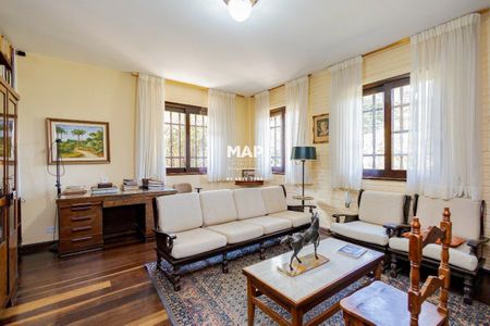 3_photo/94dce6b219.131c711fc740dfc3-ATLAS-6a0fd8d3-8891-425a-98ee-ee2a0f7aa6a3.jpg de casa à venda com 5 quartos, 647m² em Bom Retiro, Curitiba