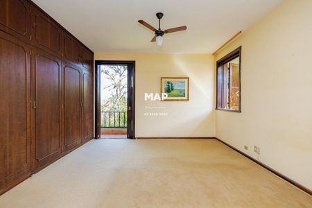 7_photo/94dce6b219.131c711fc740dfc3-ATLAS-c2485ad6-4807-4e0d-96d1-08ac06f74473.jpg de casa à venda com 5 quartos, 647m² em Bom Retiro, Curitiba