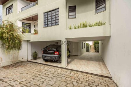 35_photo/94dce6b249.5d5504f6aa19afc8-ATLAS-9ddfe3df-295a-4479-9695-21b8ccfa2b98.jpg de casa à venda com 3 quartos, 378m² em Mercês, Curitiba