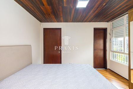 37_photo/94dce6b26d.23768ecd2345819f-ATLAS-2be5c1ba-221a-4fd8-9f68-ce4e61622920.jpg de casa para alugar com 4 quartos, 445m² em Bom Retiro, Curitiba