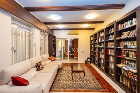 16_photo/94dce6b26d.23768ecd2345819f-ATLAS-76840bb4-6d53-49fb-8617-3f6eea892ca6.jpg de casa para alugar com 4 quartos, 445m² em Bom Retiro, Curitiba