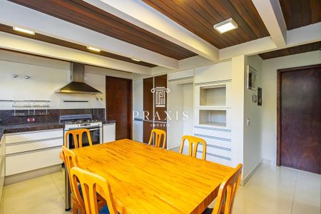 42_photo/94dce6b26d.23768ecd2345819f-ATLAS-789f55ac-e258-422a-b9da-68f85df75907.jpg de casa para alugar com 4 quartos, 445m² em Bom Retiro, Curitiba