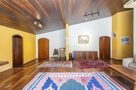 18_photo/94dce6b26d.23768ecd2345819f-ATLAS-a9bc074c-3605-4ad8-b94b-88bcfebc6fdf.jpg de casa para alugar com 4 quartos, 445m² em Bom Retiro, Curitiba