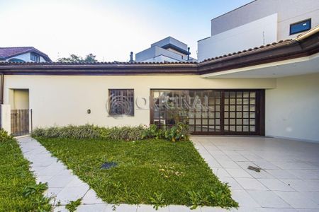 42_photo/94dce6b315.3c20d05746a6d1b7-ATLAS-69457d52-5e1d-48a8-97e6-eab0ca46008a.jpg de casa à venda com 5 quartos, 455m² em Bom Retiro, Curitiba