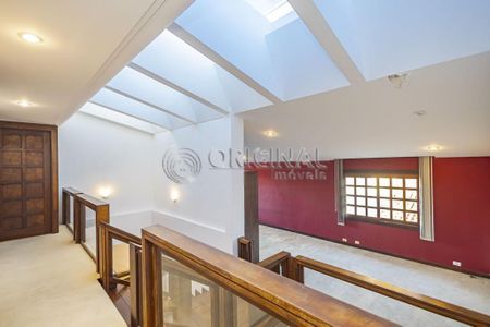 15_photo/94dce6b315.3c20d05746a6d1b7-ATLAS-b7d24f56-873a-4dce-a860-9937eeac4a21.jpg de casa à venda com 5 quartos, 455m² em Bom Retiro, Curitiba