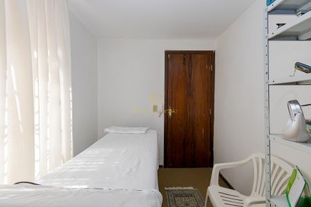9_photo/94dce6b323.c0bea4b5ffc17265-ATLAS-e11ba9b1-ce3d-46de-9681-1bc468c226e1.jpg de casa à venda com 3 quartos, 315m² em Bom Retiro, Curitiba
