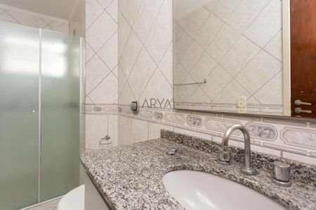 9_photo/94dce6b3b3.9e8826600a2f05bd-ATLAS-26e0dba2-ae1a-4654-98f4-9e74e14722b3.jpg de casa à venda com 4 quartos, 191m² em Bom Retiro, Curitiba