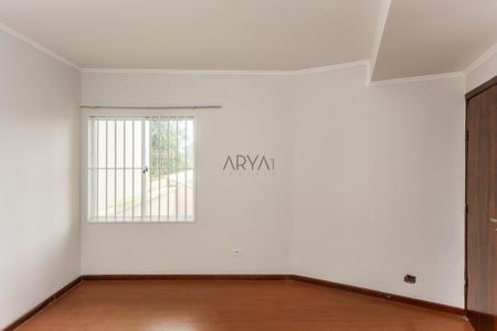 25_photo/94dce6b3b3.9e8826600a2f05bd-ATLAS-3fb2164b-c365-4ece-a553-d4794ca7a5ca.jpg de casa à venda com 4 quartos, 191m² em Bom Retiro, Curitiba