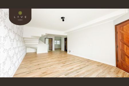 11_photo/94dce6b3b3.9e8826600a2f05bd-ATLAS-59fcf7a8-9ebc-4ead-8923-7e4d5da99def.jpg de casa à venda com 4 quartos, 191m² em Bom Retiro, Curitiba