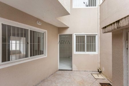 14_photo/94dce6b3b3.9e8826600a2f05bd-ATLAS-ff55abbf-ae27-4d30-bbda-1a4cc3afc72b.jpg de casa à venda com 4 quartos, 191m² em Bom Retiro, Curitiba