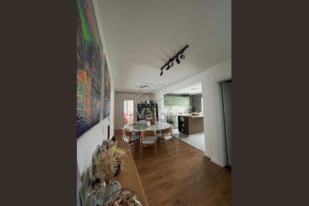 7_photo/94dce6b3bd.7a69ff73eb43ff8d-ATLAS-34b3c386-97cc-4ab1-acf7-2e38a8168816.jpg de casa à venda com 5 quartos, 238m² em Pilarzinho, Curitiba