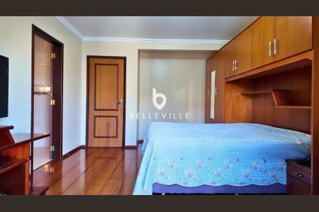 19_photo/94dce6b3f5.0abb473e952761da-ATLAS-5f997b9c-929d-45ff-9235-30b642cc4834.jpg de casa à venda com 4 quartos, 263m² em Pilarzinho, Curitiba