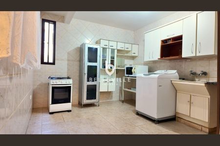 27_photo/94dce6b3f5.0abb473e952761da-ATLAS-6521483a-01a4-4fa6-97f2-36e3b0f1f723.jpg de casa à venda com 4 quartos, 263m² em Pilarzinho, Curitiba