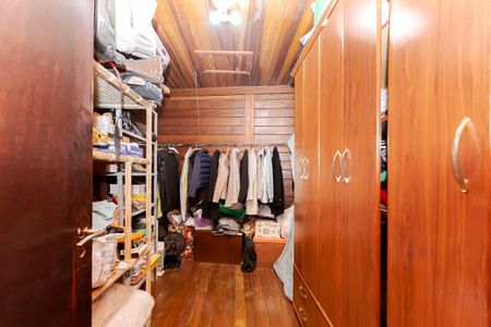 9_photo/94dce6b3f9.56b0b9fb92022c5f-ATLAS-13e5bb35-b4fb-4429-a2e5-a8d84258ecbc.jpg de casa à venda com 3 quartos, 252m² em Pilarzinho, Curitiba